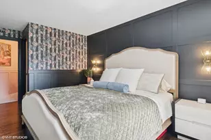 401 E Ontario St, Chicago, IL 60611 - Photo 16