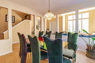 2287 Avalon Dr, Buffalo Grove, IL 60089 - Photo 8