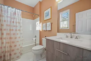 2287 Avalon Dr, Buffalo Grove, IL 60089 - Photo 18