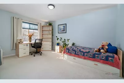 2287 Avalon Drive, Buffalo Grove, IL 60089 - Photo 24