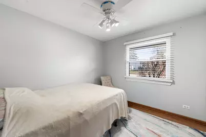 6812 Wainwright Drive, Woodridge, IL 60517 - Photo 12