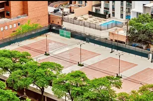 1560 N Sandburg Terrace, Chicago, IL 60610 - Photo 14