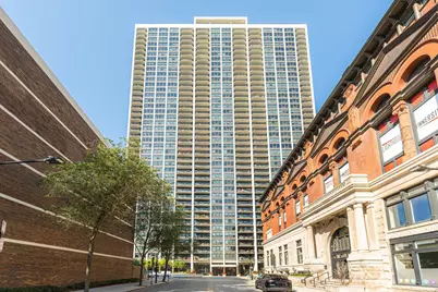 1560 N Sandburg Terrace #2605J, Chicago, IL 60610 - Photo 1