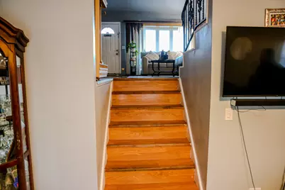 8904 Robin Drive #0, Des Plaines, IL 60016 - Photo 10