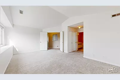 2450 Raleigh Court #2, Schaumburg, IL 60193 - Photo 8