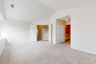 2450 Raleigh Ct, Schaumburg, IL 60193 - Photo 8