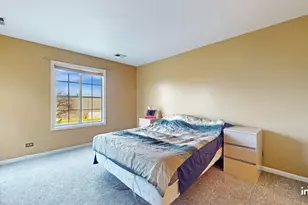 2450 Raleigh Ct, Schaumburg, IL 60193 - Photo 12