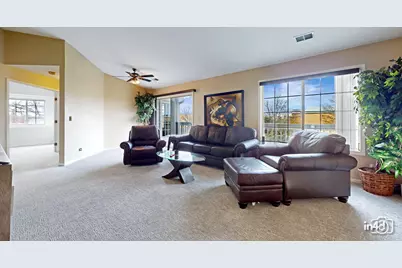2450 Raleigh Court #2, Schaumburg, IL 60193 - Photo 2