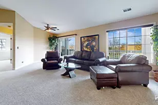 2450 Raleigh Ct, Schaumburg, IL 60193 - Photo 2