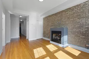 7328 N Damen Ave, Chicago, IL 60645 - Photo 4