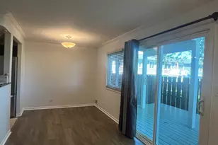 2023 Raleigh Pl, Hoffman Estates, IL 60169 - Photo 4