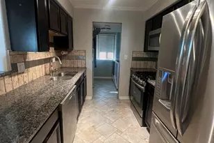 2023 Raleigh Pl, Hoffman Estates, IL 60169 - Photo 2