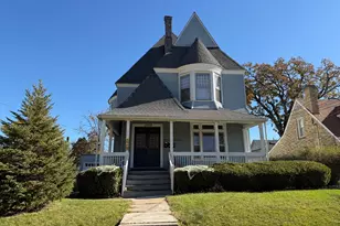 1105 Morton Ave, Elgin, IL 60120 - Photo 1