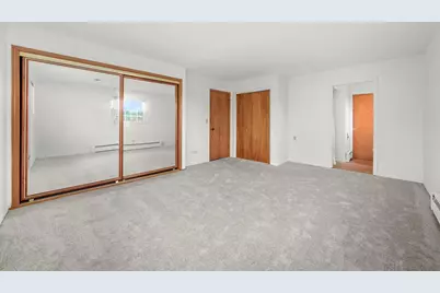 1406 W Lincoln Road, McHenry, IL 60051 - Photo 22