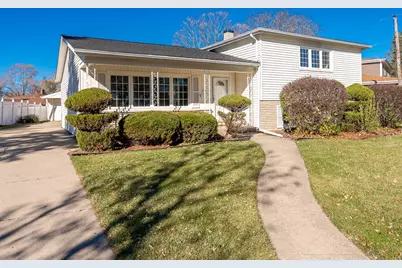 202 Country Club Drive, Addison, IL 60101 - Photo 1