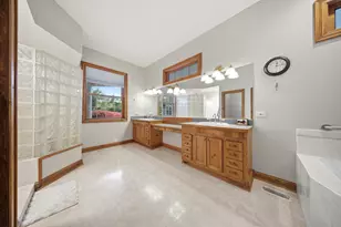 10731 Somonauk Rd, Hinckley, IL 60520 - Photo 30