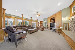 10731 Somonauk Rd, Hinckley, IL 60520 - Photo 12