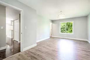 124 Midway Ln, Vernon Hills, IL 60061 - Photo 22