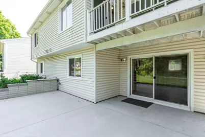 124 Midway Lane, Vernon Hills, IL 60061 - Photo 36