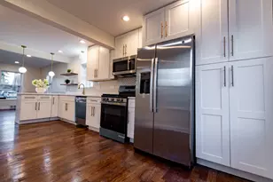 600 N Irving Ave, Hillside, IL 60162 - Photo 10