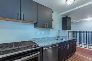 4025 W 56th St, Chicago, IL 60629 - Photo 10