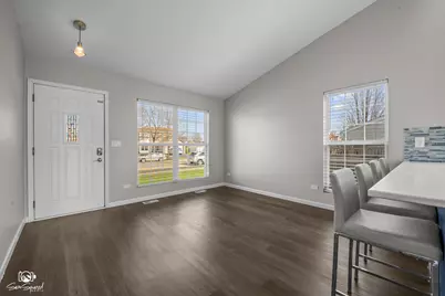 905 Mission Boulevard, Joliet, IL 60436 - Photo 6