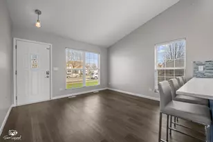 905 Mission Blvd, Joliet, IL 60436 - Photo 6