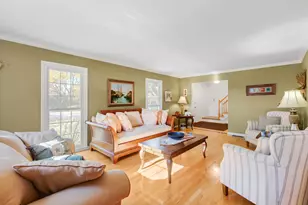 [Address not provided], Winfield, IL 60190 - Photo 4