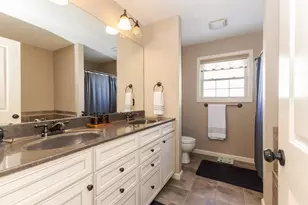 1646 Belclare Rd, Normal, IL 61761 - Photo 28