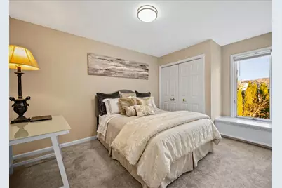 142 N Dixon Drive, Batavia, IL 60510 - Photo 24