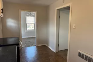 1111 S Lincoln St, Lockport, IL 60441 - Photo 10