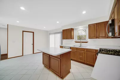 1283 Rose Avenue, Carol Stream, IL 60188 - Photo 10
