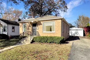 1018 W Atlantic Ave, Waukegan, IL 60085 - Photo 2