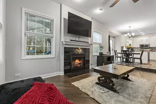 943 Chesapeake Blvd, Grayslake, IL 60030 - Photo 14