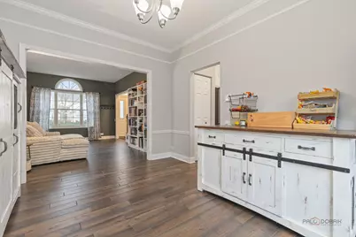 943 Chesapeake Boulevard, Grayslake, IL 60030 - Photo 12