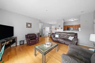 618 Pineridge Dr N, Oswego, IL 60543 - Photo 10