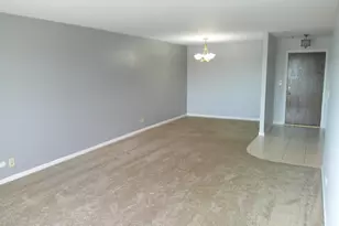 7730 W Dempster St, Morton Grove, IL 60053 - Photo 2