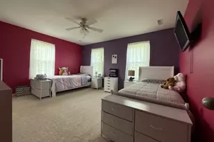 312 E Buckeye Rd, Dakota, IL 61018 - Photo 18