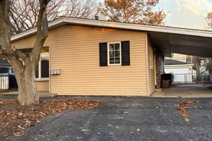 883 S York St, Elmhurst, IL 60126 - Photo 2