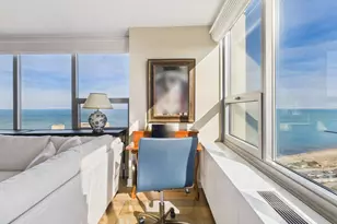 1700 E 56th St, Chicago, IL 60637 - Photo 4