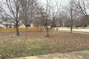 801 N First St, Elburn, IL 60119 - Photo 14