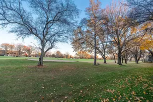 245 Timber Ridge Ln, Lake Barrington, IL 60010 - Photo 16