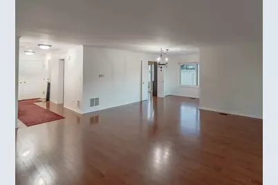 245 Timber Ridge Lane #245, Lake Barrington, IL 60010 - Photo 2