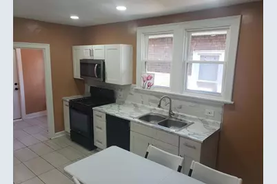 1040 W 92nd Place, Chicago, IL 60620 - Photo 10