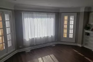 1040 W 92nd Pl, Chicago, IL 60620 - Photo 6