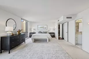 1310 N Ritchie Ct, Chicago, IL 60610 - Photo 18