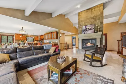 31 Croydon Lane, Oak Brook, IL 60523 - Photo 10