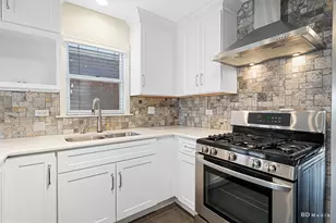 6721 W 59th St, Chicago, IL 60638 - Photo 12