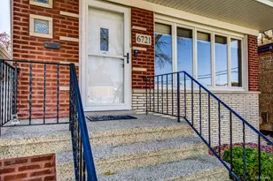 6721 W 59th St, Chicago, IL 60638 - Photo 2