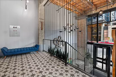 215 N Aberdeen Street #202B, Chicago, IL 60607 - Photo 2